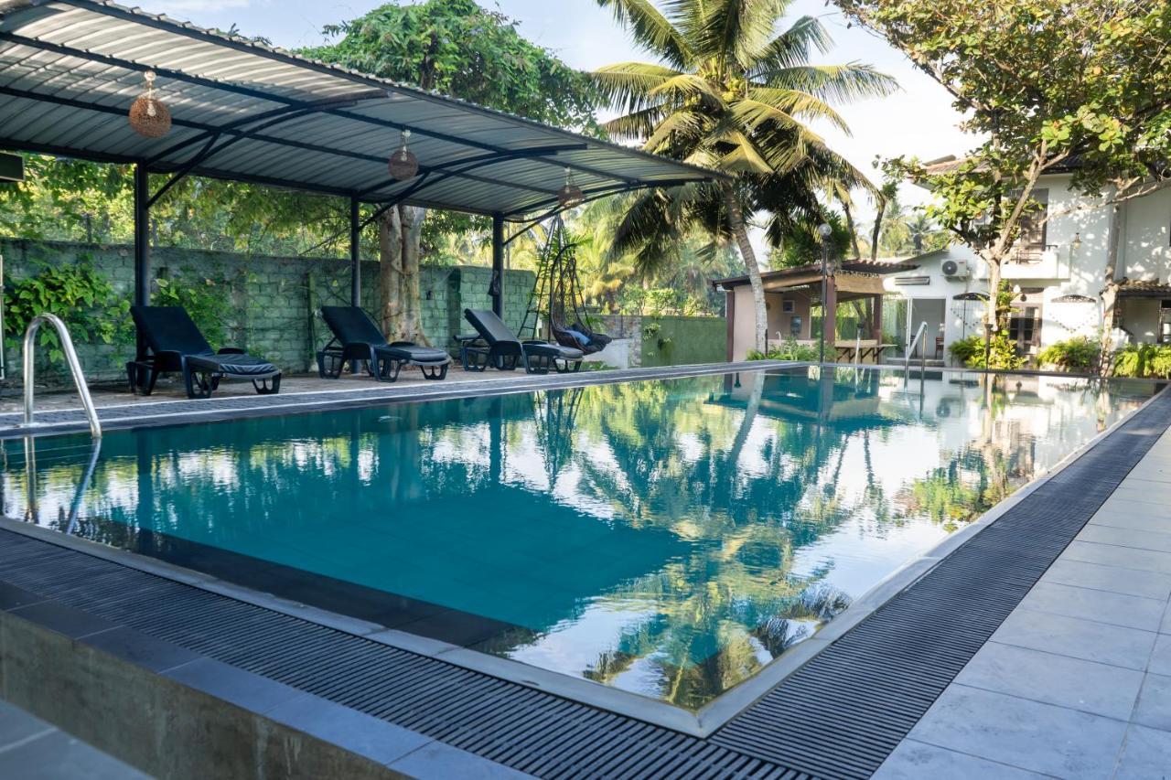 Villa Sarakkuwa Pamunugama Экстерьер фото