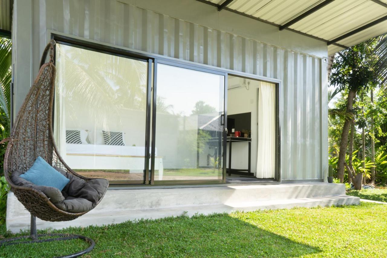 Villa Sarakkuwa Pamunugama Экстерьер фото
